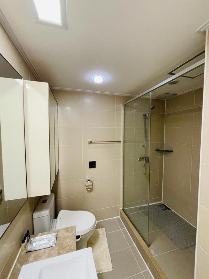 Apartment Happy Days At Highvill G Promyshlennyy