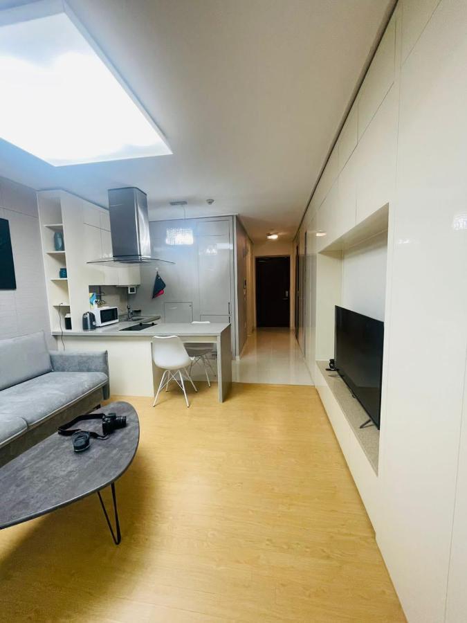 Apartment Happy Days At Highvill G Promyshlennyy